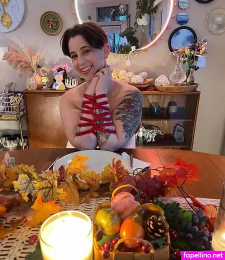 Qtsnackirl OnlyFans Thumbnail #z76VqOE9Xb