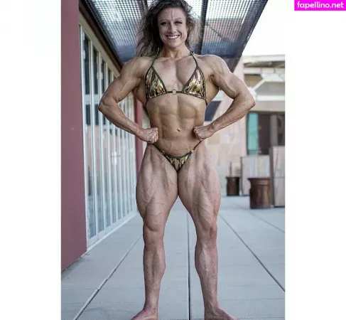 Quad Queen OnlyFans Thumbnail #4bh342pEaL