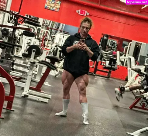 Quad Queen OnlyFans Thumbnail #ucZe16F6Wl
