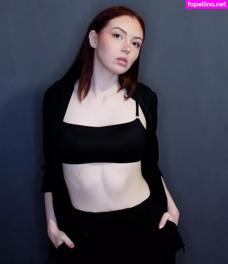 Quantum Asmr OnlyFans Thumbnail #djLR1R4O0S