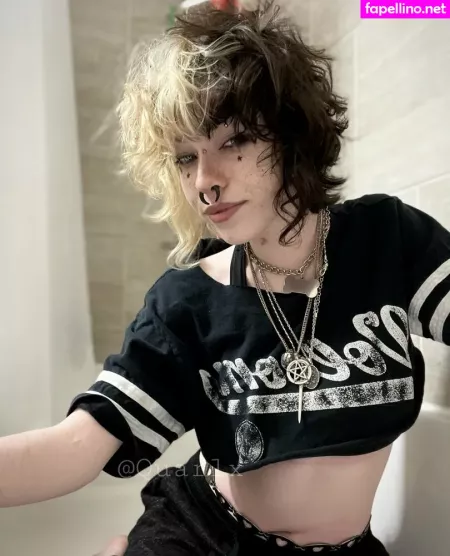 Quarlx OnlyFans Thumbnail #XpDu2wSsdL