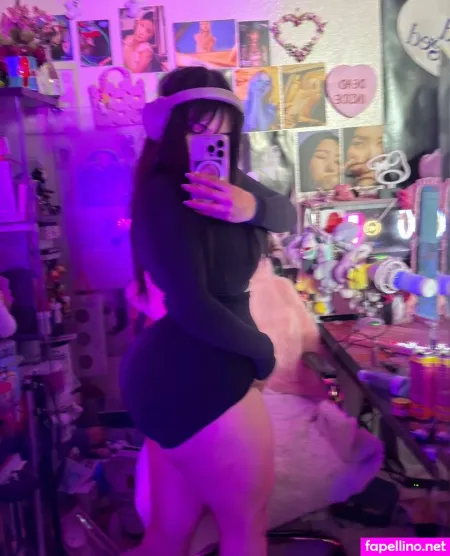 Quartercupflour OnlyFans Thumbnail #3tN6CpSQjG