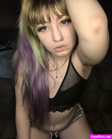 Quartzkittenfree OnlyFans Thumbnail #KBxhmb8gJH