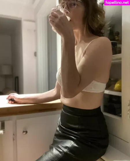 Quebeccougar OnlyFans Thumbnail #b1JAYoIqct