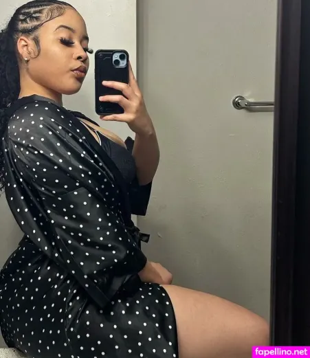 Quee2yu OnlyFans Thumbnail #GtxkHJ7zTS