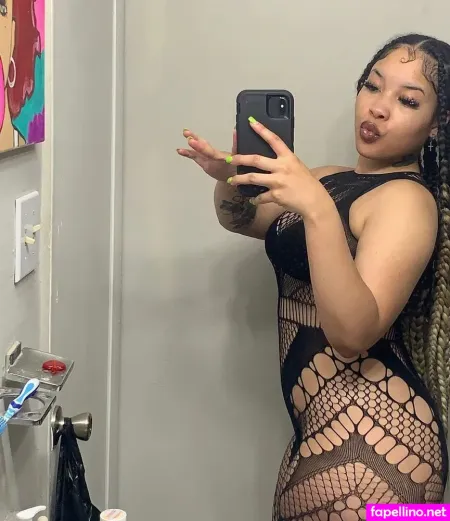 Quee2yu OnlyFans Thumbnail #Gv1tGcqaJS