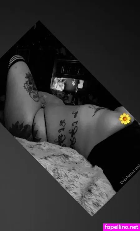 Queeenbeee 91 OnlyFans Thumbnail #0E6YDo9xpQ