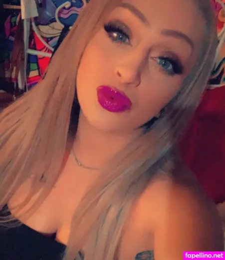 Queeenbeee 91 OnlyFans Thumbnail #6hKFYdrV3k