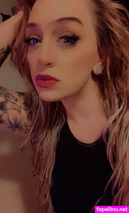 Queeenbeee 91 Main Profile Photo