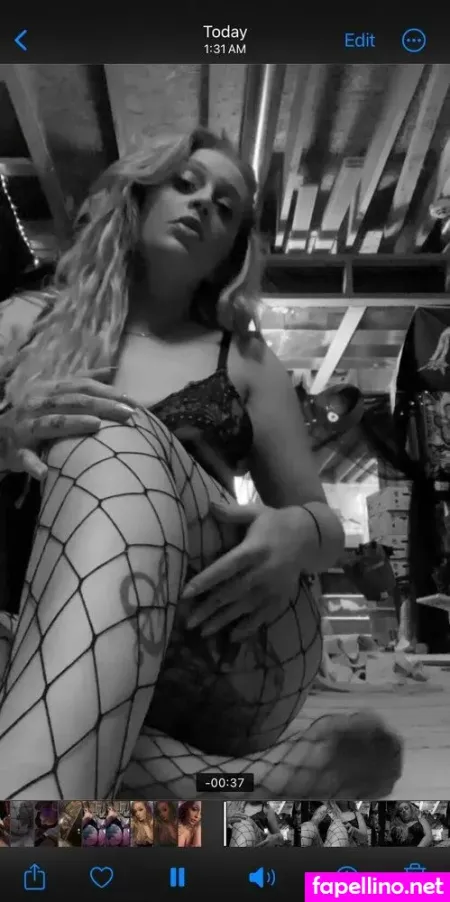 Queeenbeee 91 OnlyFans Thumbnail #iZAWxzIcat