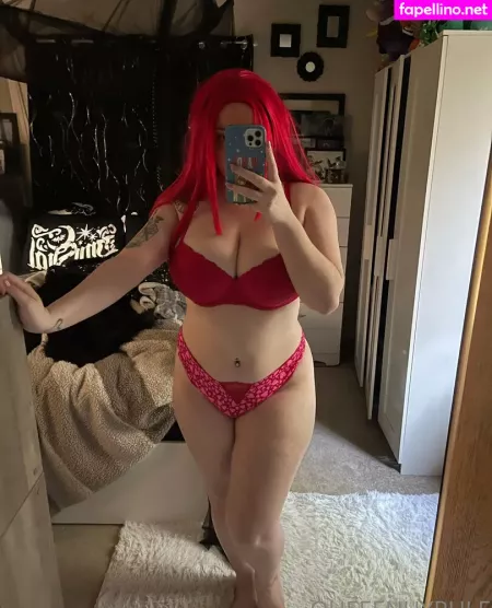 Queeenhyrule OnlyFans Thumbnail #oIcXCavuNE