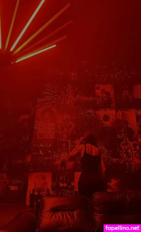 Queen 888 OnlyFans Thumbnail #4GJdzDBJIU