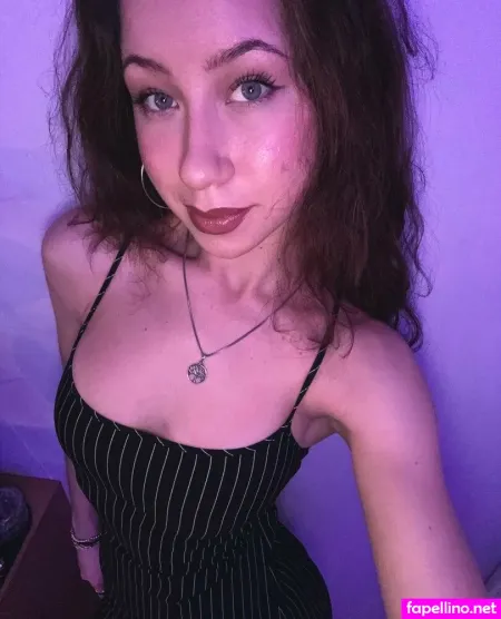Queen 888 OnlyFans Thumbnail #Kr31yELr6h