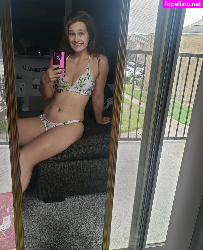 abaggz, amberqueenstore, fitfeet2021, queen_beeeee, returnofthe-A, thefittestfeet Nude Leaked OnlyFans Photo #KwAEAOhFe8