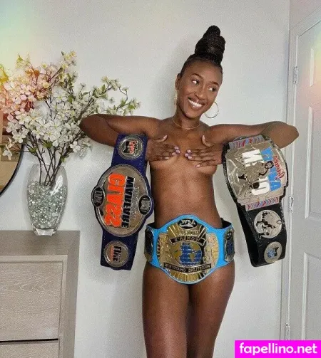 Queen Aminata OnlyFans Thumbnail #1Qtt5jnPca