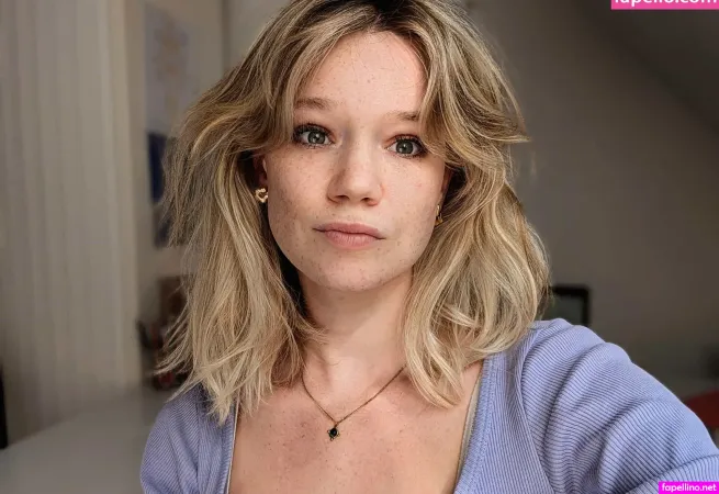 Queen Arina OnlyFans Thumbnail #8BDaiQ5MjP