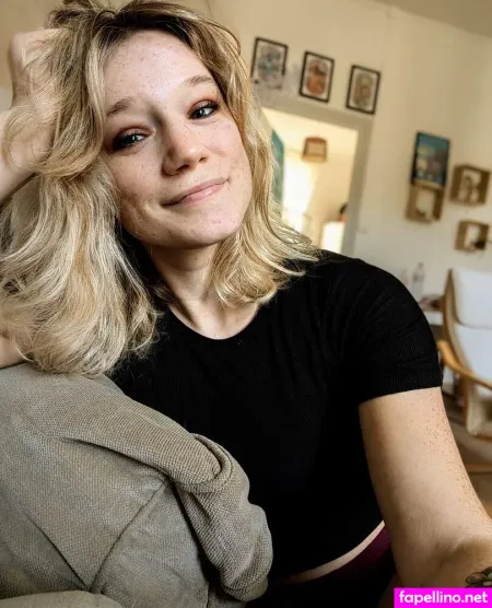 Queen Arina OnlyFans Thumbnail #JM12r7ci47