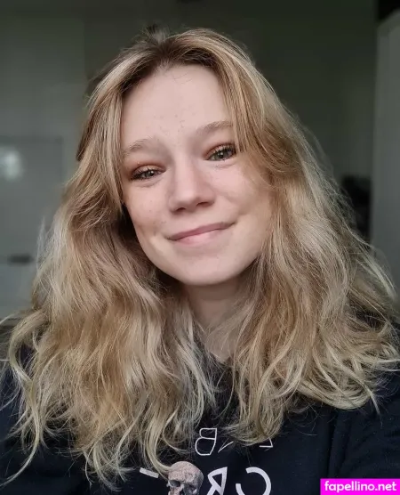 Queen Arina OnlyFans Thumbnail #NBnOwveO3X