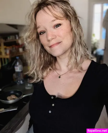 Queen Arina OnlyFans Thumbnail #SDjx2sy6OY