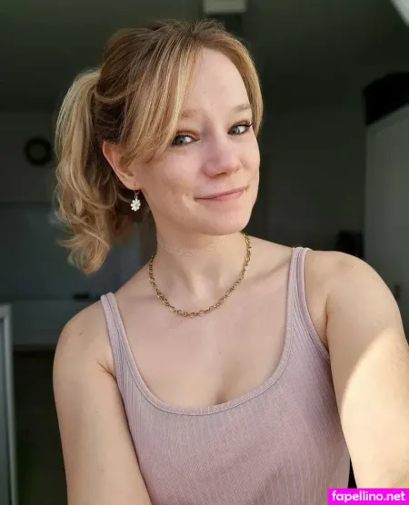 Queen Arina OnlyFans Thumbnail #liG3LRzfSA