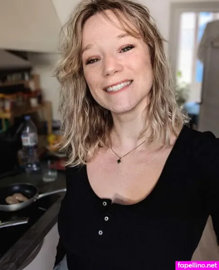 Queen Arina OnlyFans Thumbnail #nGhMDmviNR