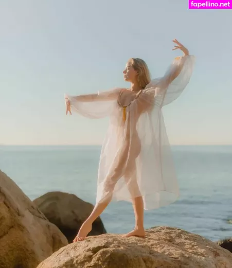 Queen Astraea OnlyFans Thumbnail #bafPf6ysVK