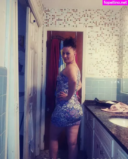 Queen B864 OnlyFans Thumbnail #aEzZzE0IVw