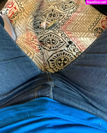 Queen B864 OnlyFans Thumbnail #d007msANMx