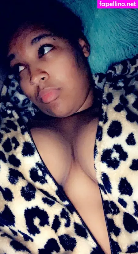 Queen Coco21 OnlyFans Thumbnail #ymPTVbvye3