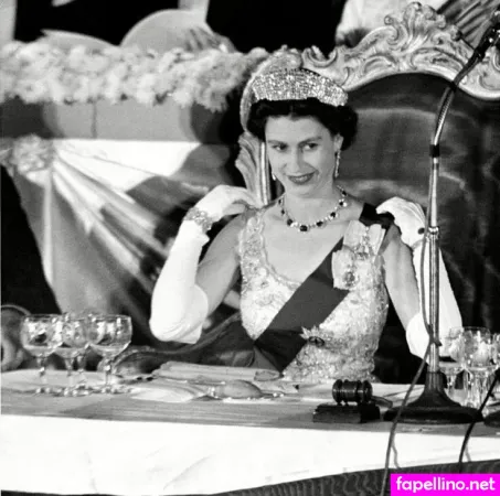 Queen Elizabeth Ii OnlyFans Thumbnail #C4h1pseFu6