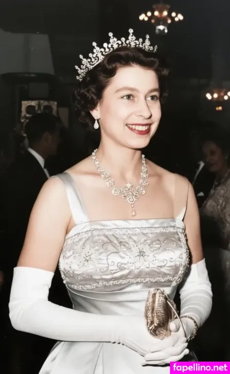 Queen Elizabeth Ii OnlyFans Thumbnail #TnCCrcXWX4