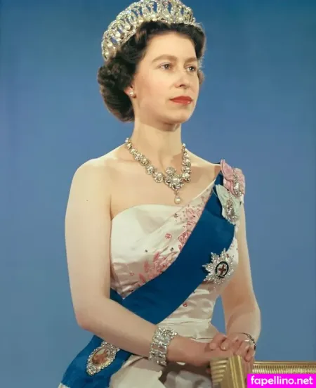 Queen Elizabeth Ii OnlyFans Thumbnail #b6C4uTl5HO