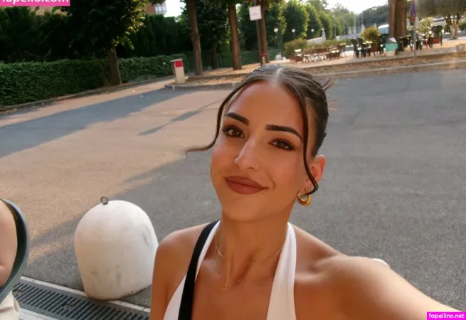 Queen Holly OnlyFans Thumbnail #Jwe5LBdDO9