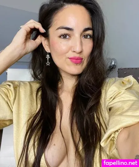 Queen Julia OnlyFans Thumbnail #249M08hjDX