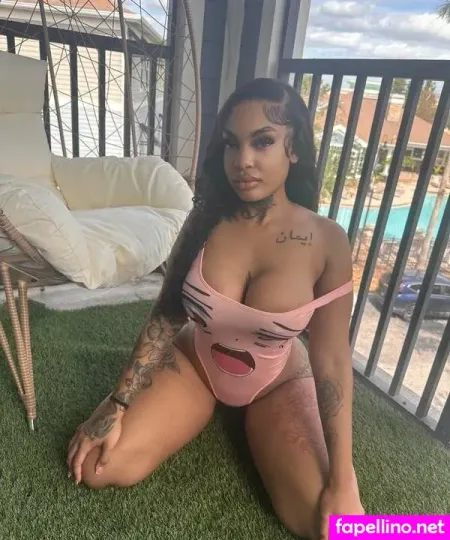 Queen Kiaa OnlyFans Thumbnail #SFMXgkNCxQ