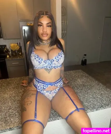 Queen Kiaa OnlyFans Thumbnail #c6nj4jnxIE