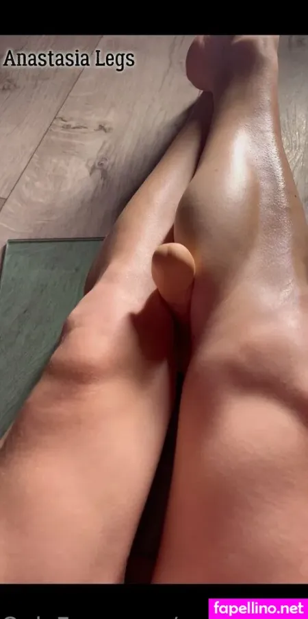 Queen Legs OnlyFans Thumbnail #p9p6ycYmff