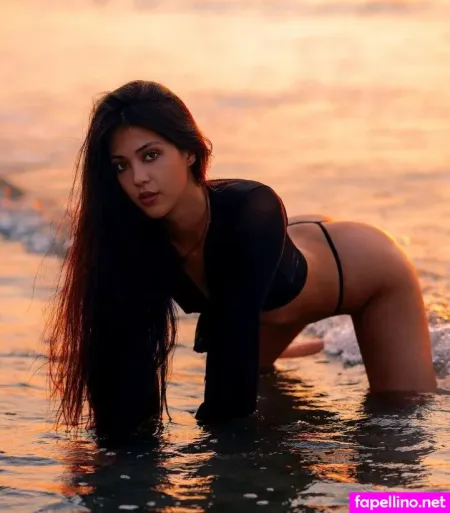 Queen Ling Ling OnlyFans Thumbnail #0gmFriuoJk