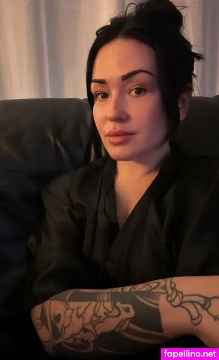 Queen Maryne OnlyFans Thumbnail #kbwANok7wu