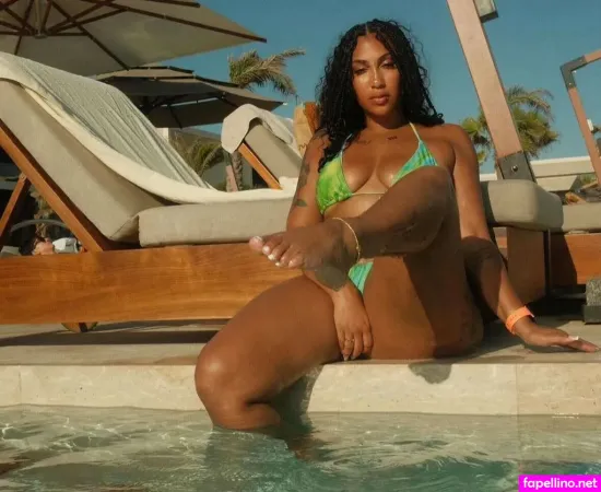 Queen Najia OnlyFans Thumbnail #44y0E4IWmu