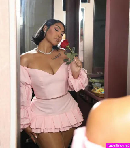 Queen Najia OnlyFans Thumbnail #WgT4HEPFRF