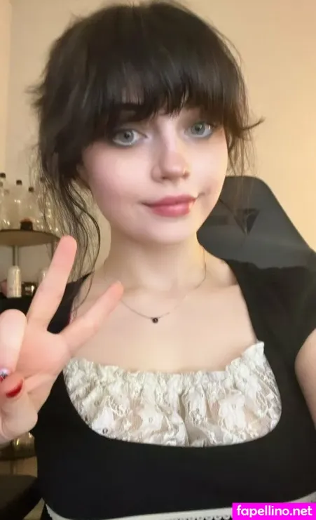 Queen Nephie OnlyFans Thumbnail #mxUi9Al3yA