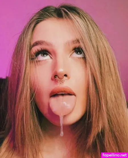 Queen Of Rainbow Main Profile Photo