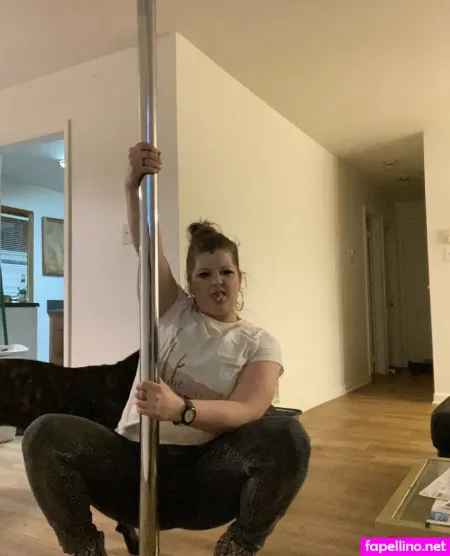 Queen Of Spades OnlyFans Thumbnail #20awbIriHt