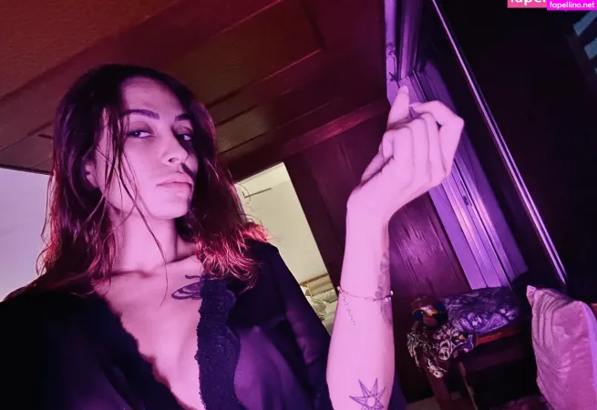 Queen Red5 OnlyFans Thumbnail #RlQqWp1Fhz