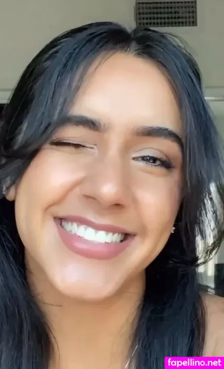 Queen Simba OnlyFans Thumbnail #WvIa8xPe5C