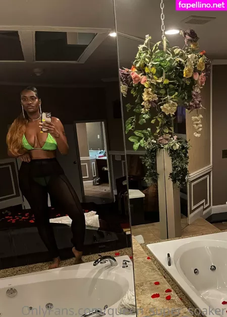 Queen Super Soaker OnlyFans Thumbnail #9alw5Qnqk1