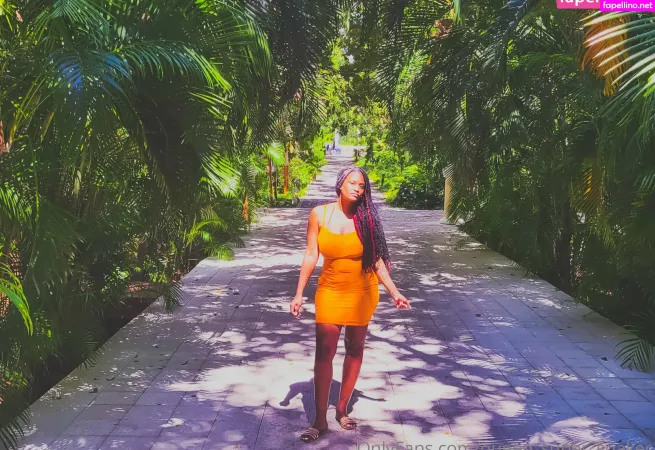 Queen Super Soaker OnlyFans Thumbnail #hKMOl5VCQI