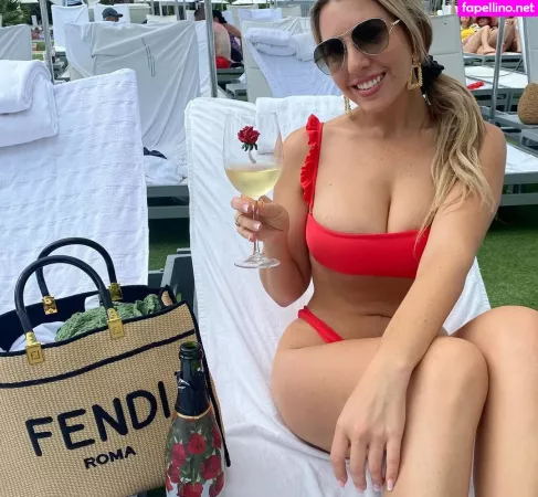 Queen Vikki OnlyFans Thumbnail #98vV2dkVJM