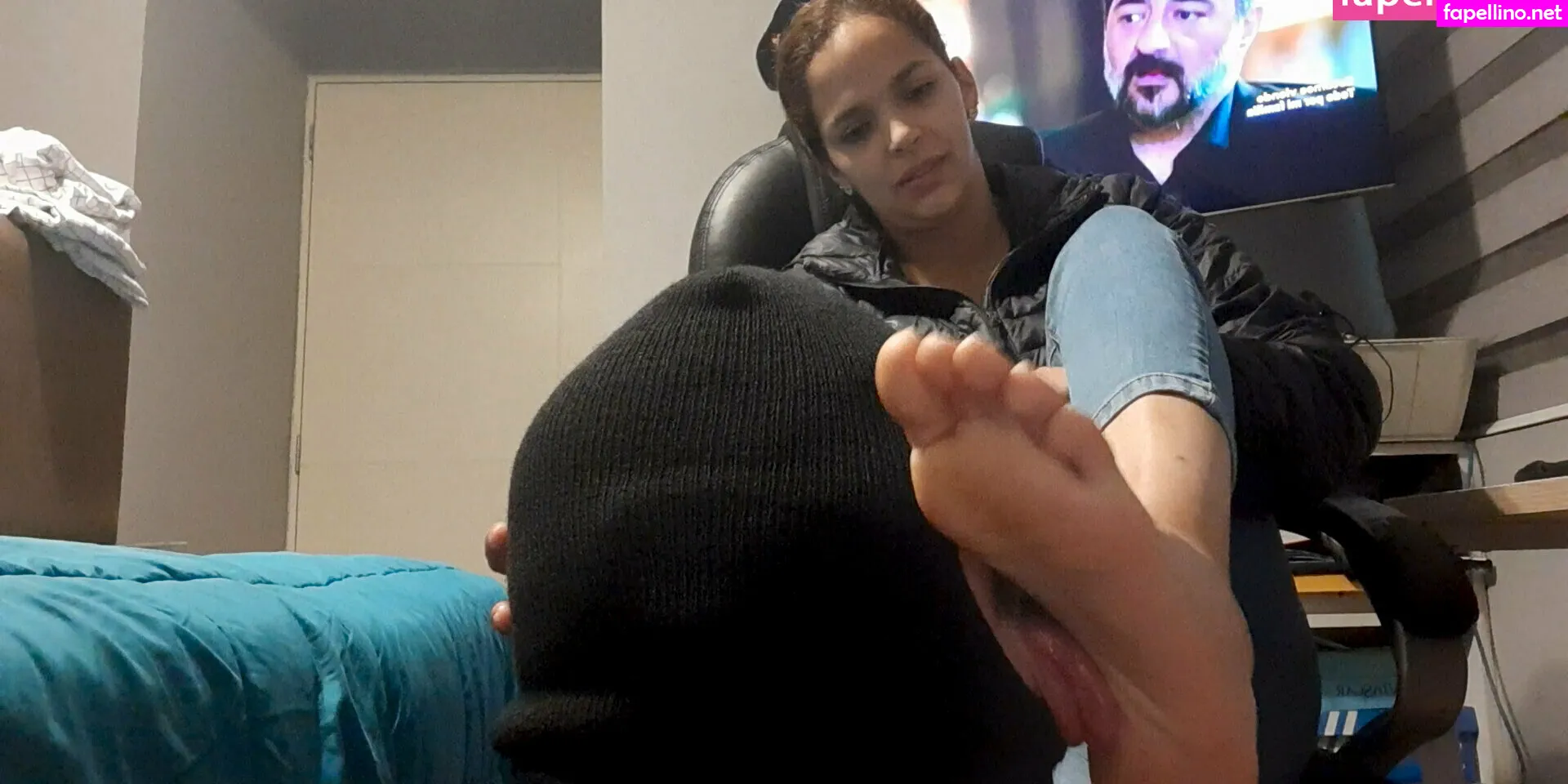 aleska929, queenaleskafeet Nude Leaked OnlyFans Photo #0PD42NwiZD